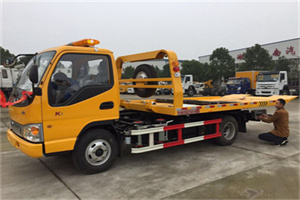 新昌哪里有拖车服务